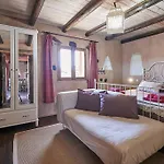 Hubara Retreat *