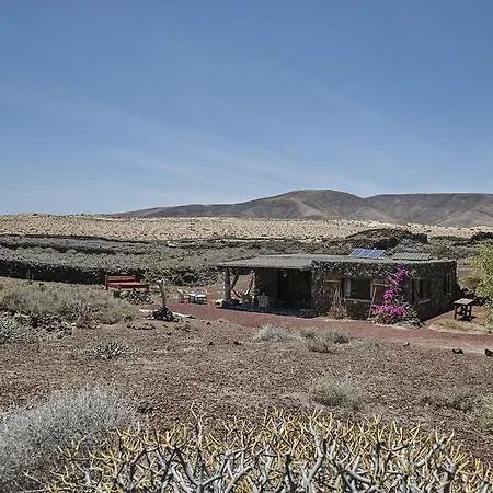 Hubara Retreat Ferienhaus Charco del Palo