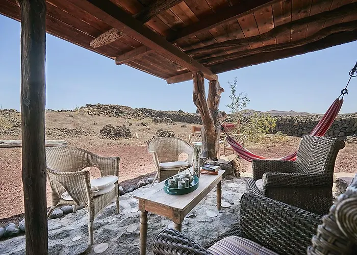 Hubara Retreat Charco del Palo